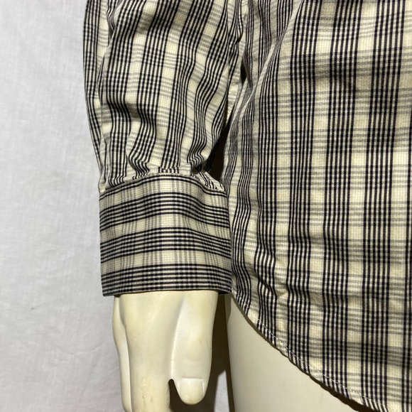 T. Harris London Button-up Shirt Size L - Picture 3 of 6